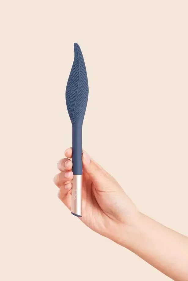 Female Sex Toys Deia The Feather Vibrator SL