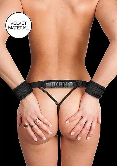 Seductucom Ouch Sturdy Handcuffs W Handle Black Anal